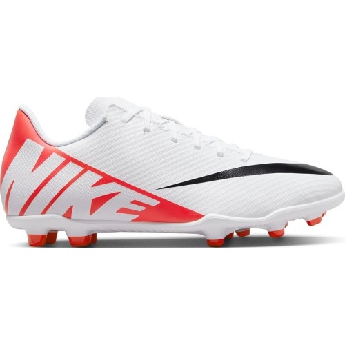 Buty piłkarskie Nike Jr Vapor 15 Club FG/MG dla młodzieży białe DJ5958 600