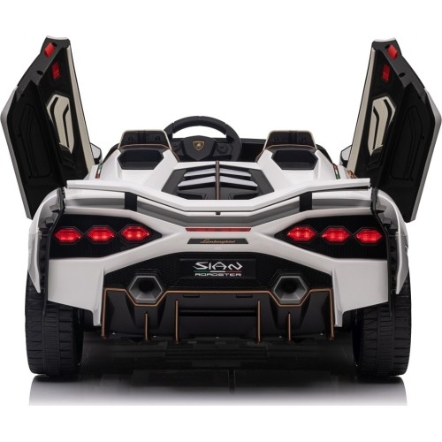 Pojazd elektryczny Lamborghini SIAN, biały