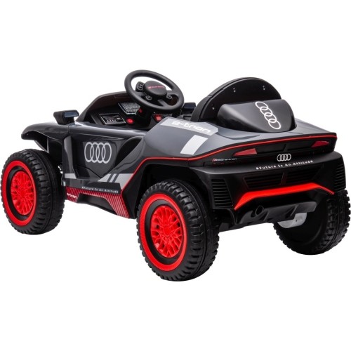 Pojazd Audi RSQ E-TRON w kolorze szarym
