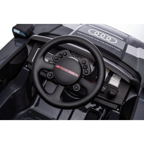 Pojazd Audi RSQ E-TRON w kolorze szarym