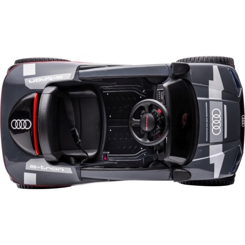 Pojazd Audi RSQ E-TRON w kolorze szarym