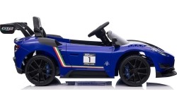 Maserati MC20 GT2 pojazd niebieski