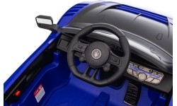 Maserati MC20 GT2 pojazd niebieski