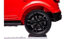 Audi Q7 NEW LIFT pojazd czerwony