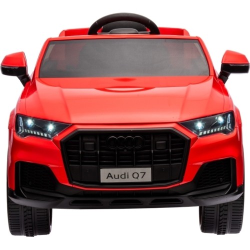 Audi Q7 NEW LIFT pojazd czerwony