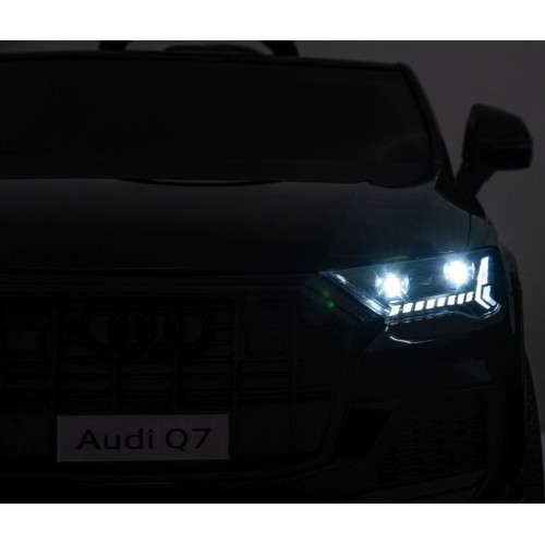 Audi Q7 NOWY pojazd LIFT Niebieski