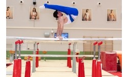 " LIVERPOOL " PARALOTNIE KONKURENCYJNE ZE WZMOCNIONĄ RAMĄ I PORĘCZAMI Z WŁÓKNA NATURALNEGO - Zatwierdzone przez FIG