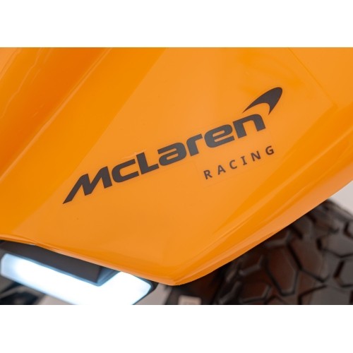Quad Mclaren Racing MCL 35 pojazd pomarańczowy