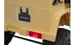 Samochód elektryczny dla dzieci Toyota FJ Cruiser, beżowy