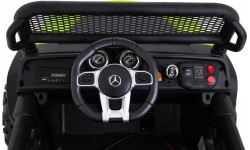 Pojazd Mercedes BENZ UNIMOG Zielony