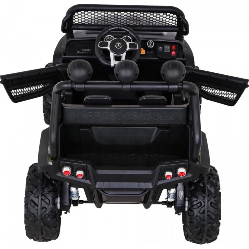 Pojazd Mercedes BENZ UNIMOG Moro