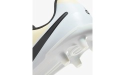 Buty piłkarskie Nike Jr Legend 10 Club FG/MG dla młodzieży żółte DV4352 700