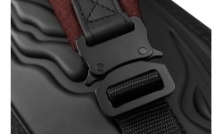 Twardy futerał na kije bilardowe, Predator Metro, czerwony, 2x4, 85 cm