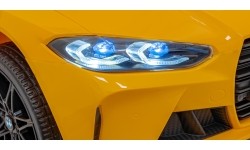 Pojazd elektryczny BMW M4, żółty