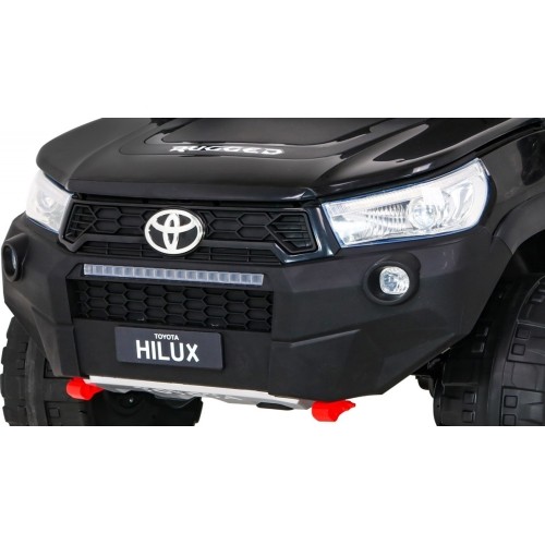 Pojazd elektryczny Toyota Hilux, czarny