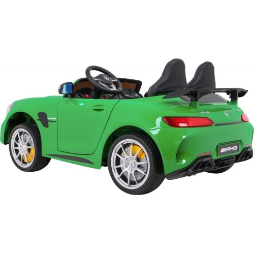Mercedes-Benz GT R 4 x 4 pomalowany na zielono