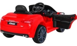 Pojazd elektryczny Maserati Ghibli, czerwony