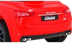 Pojazd elektryczny Maserati Ghibli, czerwony