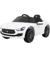 Pojazd elektryczny Maserati Ghibli, biały