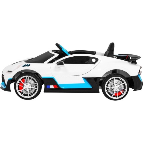 Pojazd elektryczny Bugatti Divo, biały