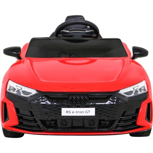 Pojazd elektryczny Audi RS E-Tron GT, czerwony