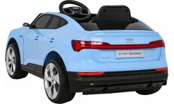 Pojazd elektryczny Audi E-Tron Sportback, niebieski