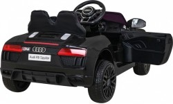 Pojazd elektryczny Audi R8, czarny