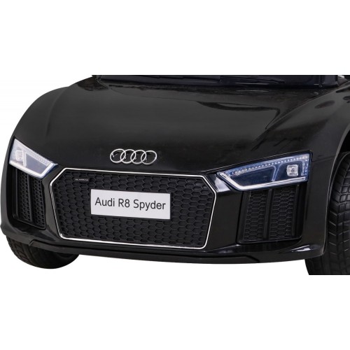 Pojazd elektryczny Audi R8, czarny