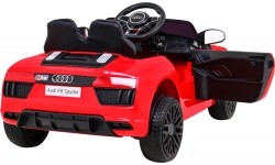 Pojazd elektryczny Audi R8, czerwony