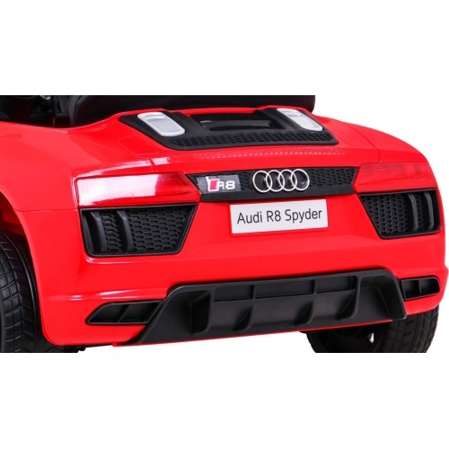 Pojazd elektryczny Audi R8, czerwony