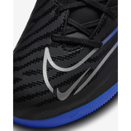 Buty piłkarskie dziecięce Nike Jr Phantom GX Club IC GS czarno-niebieskie DD9566 040