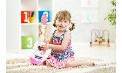 Gitara dla dzieci drewniana metalowe struny kostka- różowa