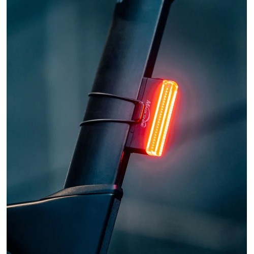 Lampa tylna MagicShine SEEMEE 50TL (czarna)