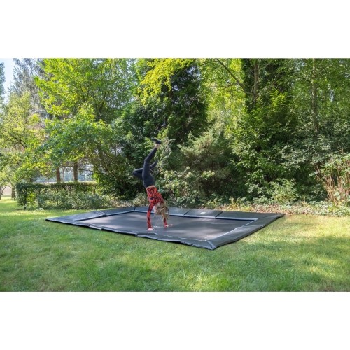EXIT Dynamiczna trampolina sportowa naziemna 275x458cm - czarna