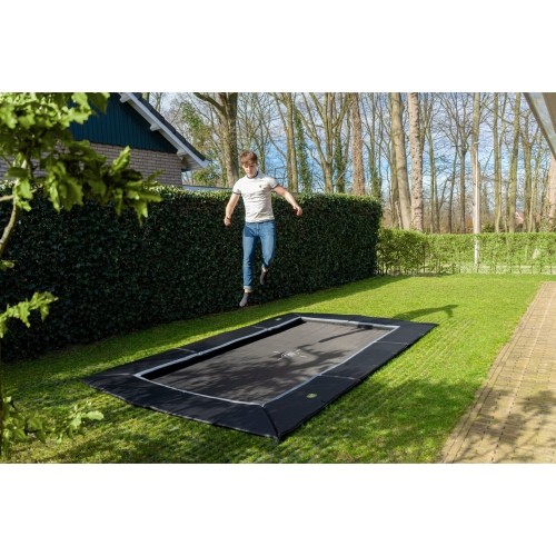 EXIT Dynamic trampolina naziemna 275x458cm z płytkami bezpieczeństwa Freezone - czarna