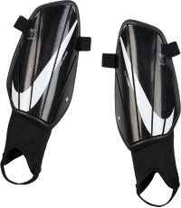 Nagolenniki Nike Chrg Grd, czarne SP2164 010