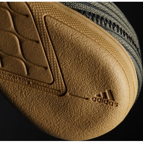 Buty piłkarskie Adidas Nemeziz 17.4 In J S dziecięce czarne CG3389