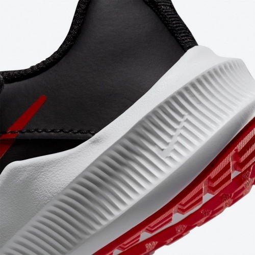Buty sportowe dziecięce Nike Downshifter 11 czarno-czerwone CZ3959 005