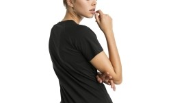 Bluzka damska Puma Font Graphic Tee, czarna 854352 01