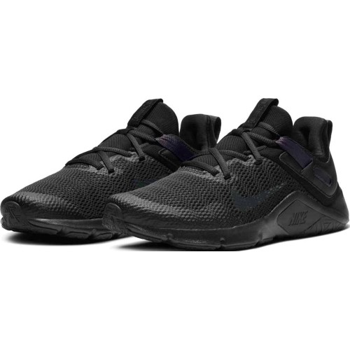 Buty sportowe damskie Nike Wmns Legend Essential Black CD0212 004