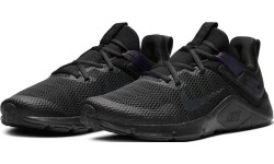 Buty sportowe damskie Nike Wmns Legend Essential Black CD0212 004
