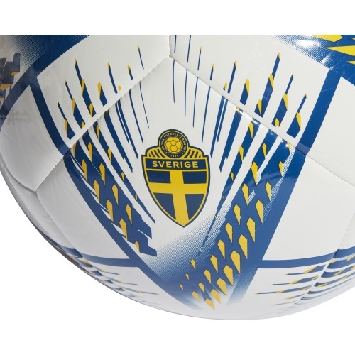 Piłka nożna Adidas Rihla Clb biała HI0897
