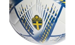 Piłka nożna Adidas Rihla Clb biała HI0897
