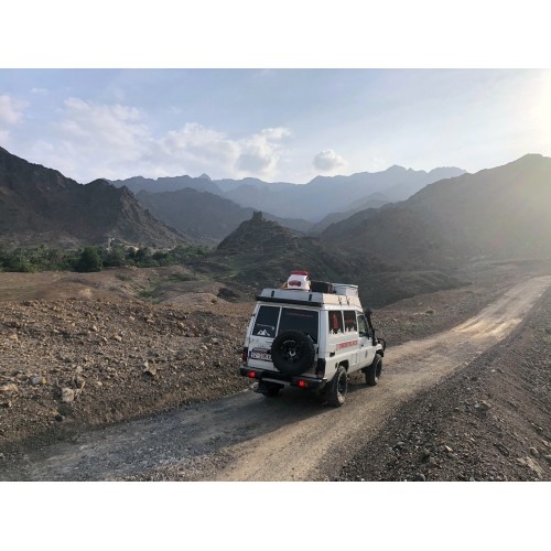 Hermetyczny pojemnik transportowy BasicNature Wide Mouth Square, 40L