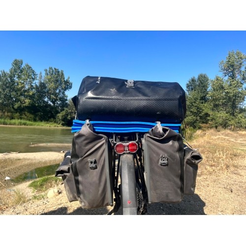 Składana mata turystyczna izolacyjna Karimata BasicNature  - 180x50 cm