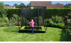 Trampolina naziemna EXIT Silhouette 153x214 cm z siatką ochronną, zielona