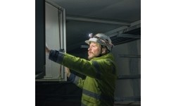 Latarka czołowa Fenix HP25R V2.0