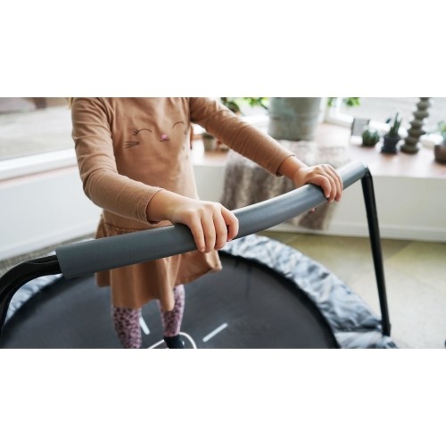 Trampolina EXIT Tiggy junior z drążkiem ø140cm - czarna/szara
