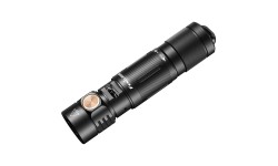 Latarka LED Fenix E05R, czarna