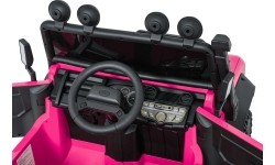 Land Rover Defender 110 SVX Concept - różowy pojazd